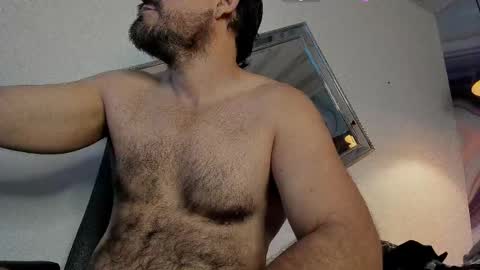 Snapshot of sbastone_muscle chatting on October 4, 1:20 pm sebastian muscleman daddy the better latin lover online show from October 4, 1:20 pm