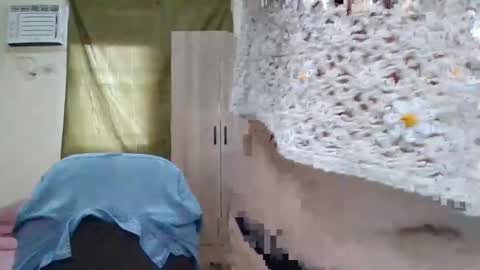 Snapshot of scar58 chatting on February 20, 8:17 am scarlett. online show from February 20, 8:17 am