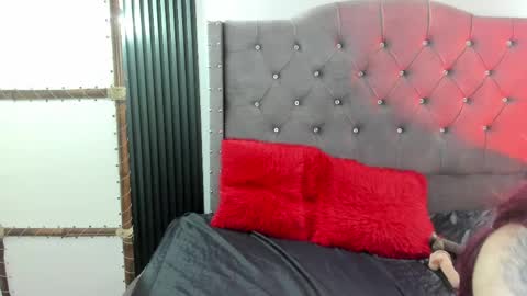 scarbadgirl_ online show from May 30, 4:20 am