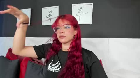 Snapshot of scarlet_castro chatting on September 29, 11:48 am Scarlet online show from September 29, 11:48 am