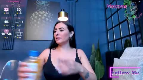 Scarlet Edwars online show from February 27, 7:14 pm