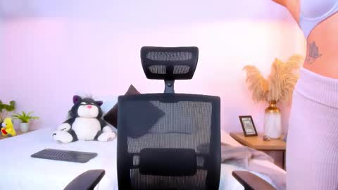 Maria online show from February 21, 9:38 pm