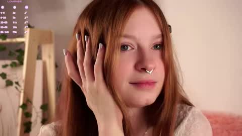 Snapshot of scarlet_fever10 chatting on October 22, 12:49 pm scarlet_fever10 online show from October 22, 12:49 pm