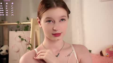 Snapshot of scarlet_fever10 chatting on November 24, 2:28 pm scarlet_fever10 online show from November 24, 2:28 pm