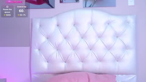 Andrea online show from February 11, 3:18 pm