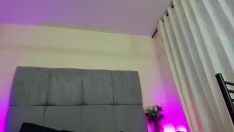 scarlet_hit online show from January 10, 9:11 am