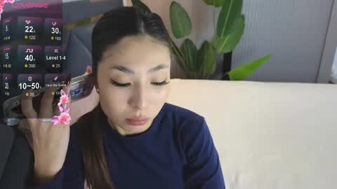 scarlet_ice online show from November 26, 5:19 am