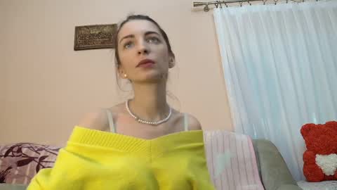 Scarlet online show from May 7, 2:22 pm