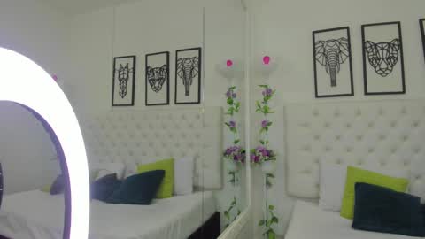 Isa online show from December 17, 10:23 am