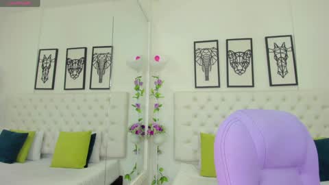 Isa online show from December 30, 12:31 pm