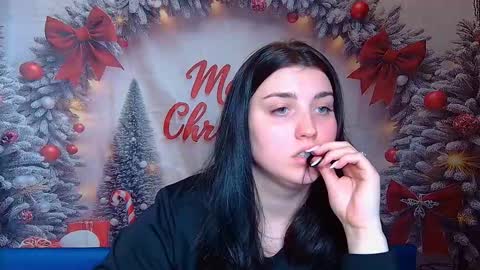 ScarletCargo online show from January 17, 11:59 am