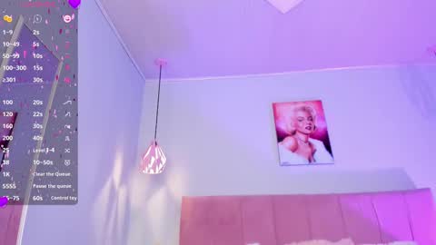 Scarlet  online show from February 19, 6:33 am