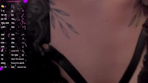 Scarlet  online show from March 8, 10:43 am