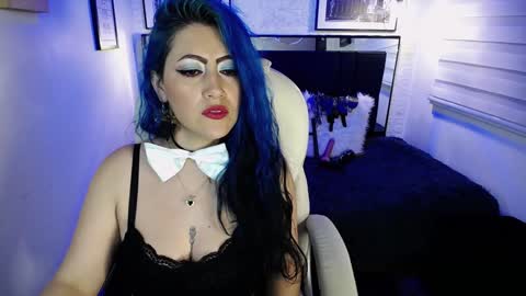 Snapshot of scarleth_bluee chatting on December 30, 3:03 am Scarleth online show from December 30, 3:03 am