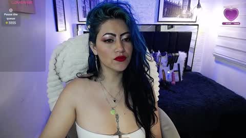 Snapshot of scarleth_bluee chatting on January 4, 2:46 am Scarleth online show from January 4, 2:46 am