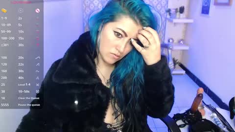 Snapshot of scarleth_bluee chatting on February 11, 9:09 am Scarleth online show from February 11, 9:09 am
