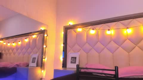 scarlethbigbug online show from January 17, 11:26 am