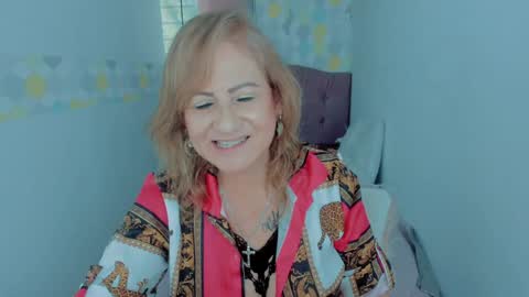 S C A R L E T online show from December 20, 3:31 pm