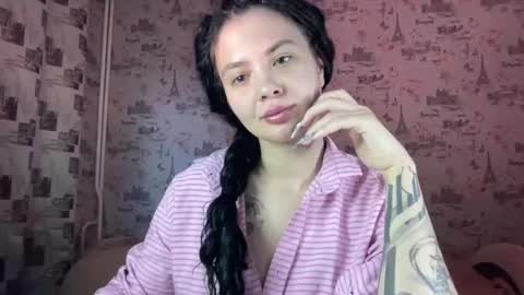 Snapshot of scarletpetal chatting on September 29, 11:04 am scarletpetal online show from September 29, 11:04 am