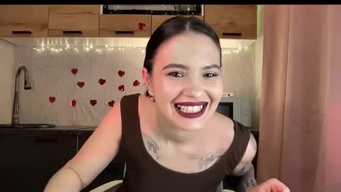 scarletpetal online show from March 1, 12:29 pm