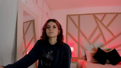 Snapshot of scarletpunk_ chatting on December 2, 11:56 am Scarlet online show from December 2, 11:56 am