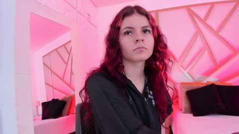 Snapshot of scarletpunk_ chatting on December 30, 11:59 am Scarlet online show from December 30, 11:59 am