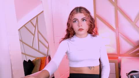 Snapshot of scarletpunk_ chatting on February 28, 4:10 pm Scarlet online show from February 28, 4:10 pm