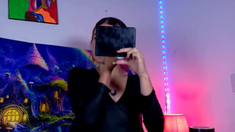 Snapshot of scarletpunk_ chatting on September 15, 1:38 am Scarlet online show from September 15, 1:38 am