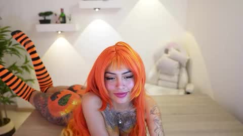 Scarlett Collins online show from November 1, 12:56 am