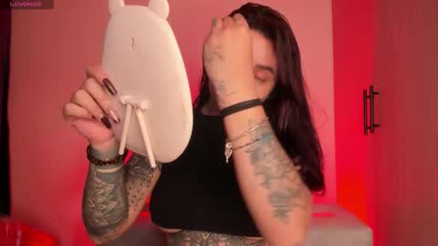 Snapshot of scarlett_collins_ chatting on November 24, 3:50 am SCARLETT COLLINS online show from November 24, 3:50 am