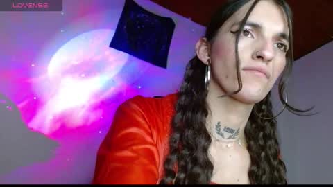 scarlet online show from March 25, 12:38 am