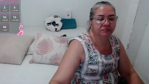 Snapshot of scarlett_duboi1 chatting on February 2, 2:38 am Scarlett online show from February 2, 2:38 am