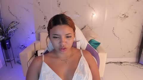 scarlett_enjoy1 online show from September 11, 12:27 pm