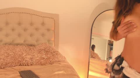 Scarlett Grand online show from February 2, 10:39 pm