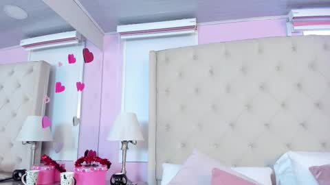 Snapshot of scarlett_leblanc_ chatting on February 27, 11:54 am scarlett_leblanc_ online show from February 27, 11:54 am