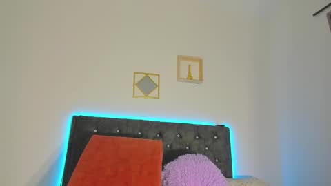 Scarlett  online show from September 22, 3:19 am