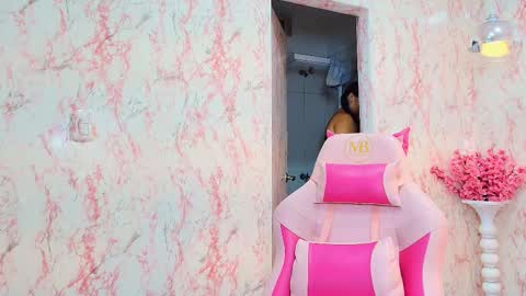 scarlett montoya  online show from February 2, 12:37 pm