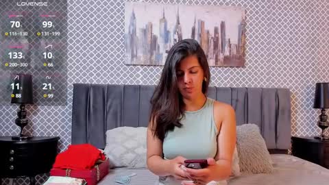 Snapshot of scarlett_moore_ chatting on January 10, 1:52 pm Scarlett online show from January 10, 1:52 pm