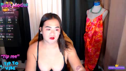 Snapshot of scarlette_adisson_69 chatting on November 16, 2:28 am scarlette online show from November 16, 2:28 am