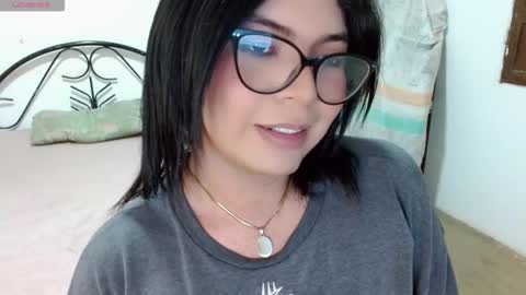 KARLA online show from December 3, 7:01 pm