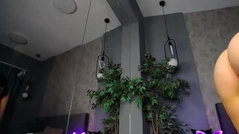 scarlettjakobs online show from February 11, 6:18 am