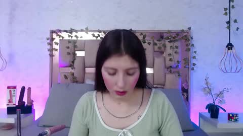 Scarlet online show from September 12, 11:32 am