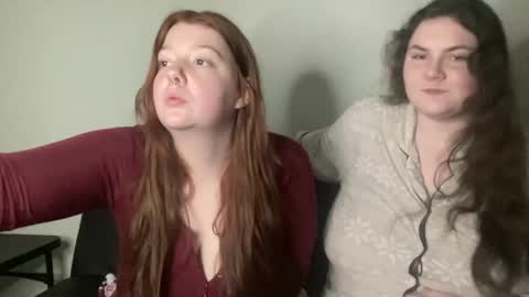 Snapshot of scarletttsinner chatting on October 13, 1:38 am scarletttsinner online show from October 13, 1:38 am