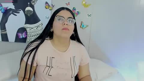 Snapshot of scarlettwhitmore chatting on October 7, 3:14 am Scarlett Whitmore online show from October 7, 3:14 am