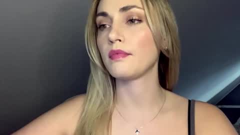 ScarlettxBlonde online show from April 23, 3:47 pm