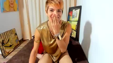 scenebrandy online show from April 13, 12:27 am