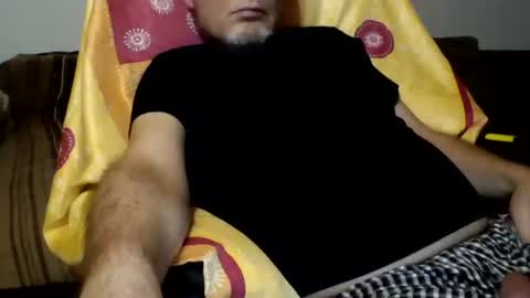 Snapshot of schnibschnab chatting on September 30, 1:10 am schnibschnab online show from September 30, 1:10 am