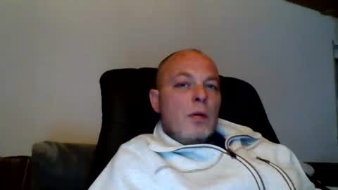 Snapshot of schnibschnab chatting on October 5, 8:51 pm schnibschnab online show from October 5, 8:51 pm