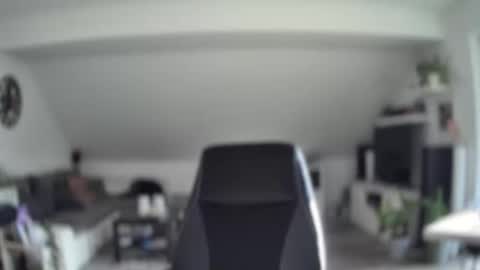 Snapshot of schnuckigeil chatting on December 1, 11:04 am Dildomen online show from December 1, 11:04 am