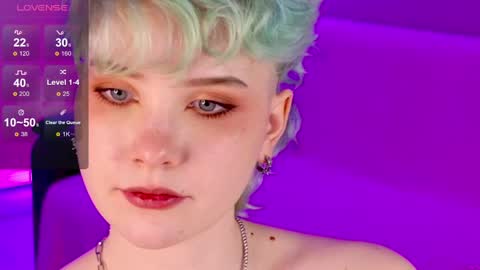 Snapshot of school_love chatting on March 12, 4:13 pm Rina online show from March 12, 4:13 pm